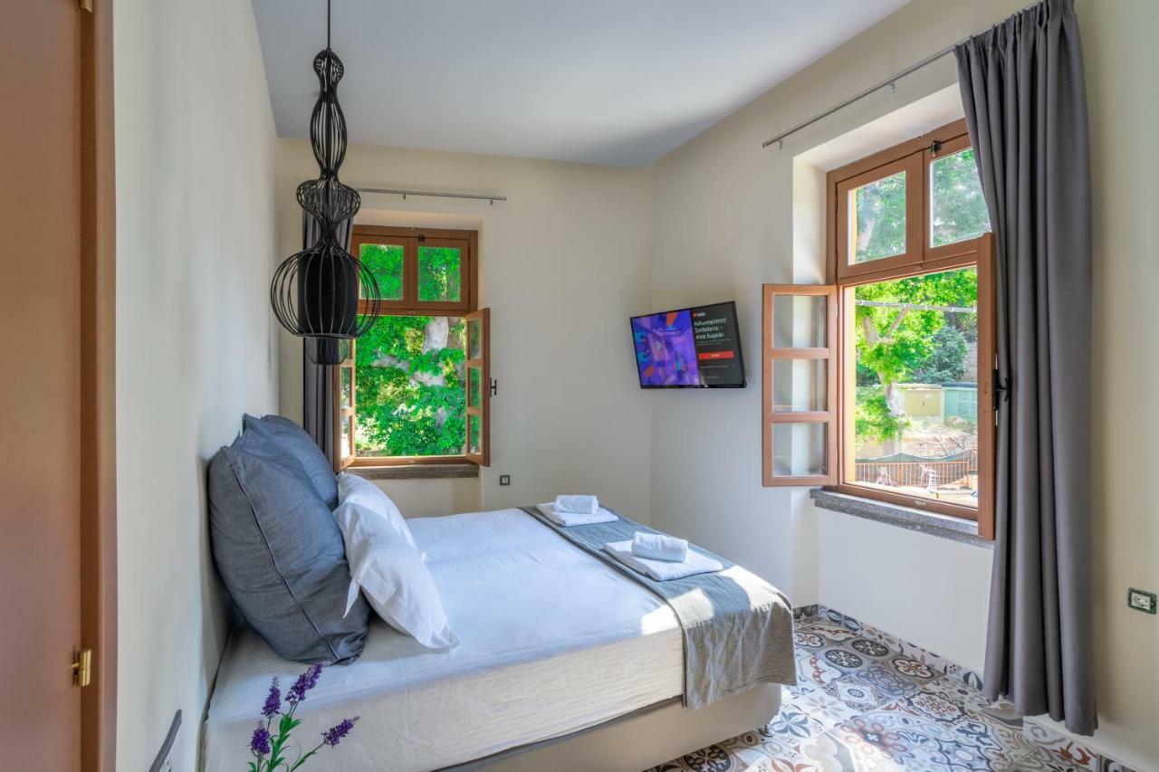 Casa Poli Suites Rhodes City Eksteriør billede